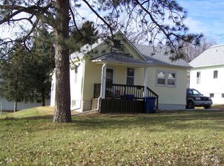 23 S 17th St, Denison, IA 51442
