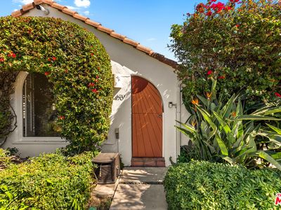 470 S Swall Dr, Beverly Hills, CA, 90211