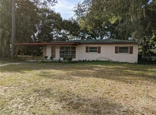 2001 Hollywood Dr, Leesburg, FL 34748