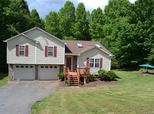 212 Sequoyah Cir, Morganton, NC 28655