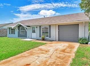 929 Hairston St, Altus, OK 73521