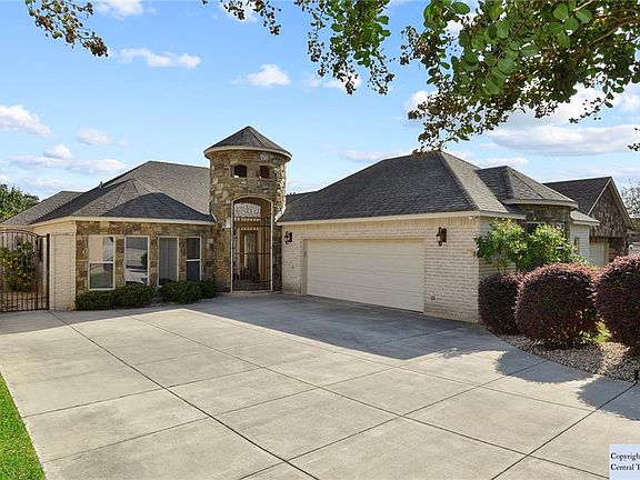 5th image of 2626 Wilderness Way