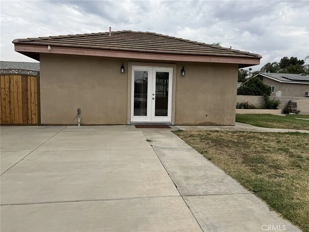 1 bed, 385 sqft, $1,500 — Photo 3