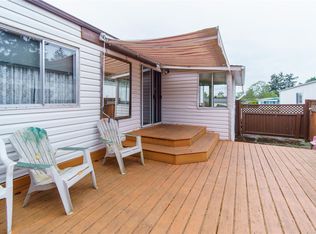 158 Cooper Rd #14, New Songhees 1a, BC V9A7B3