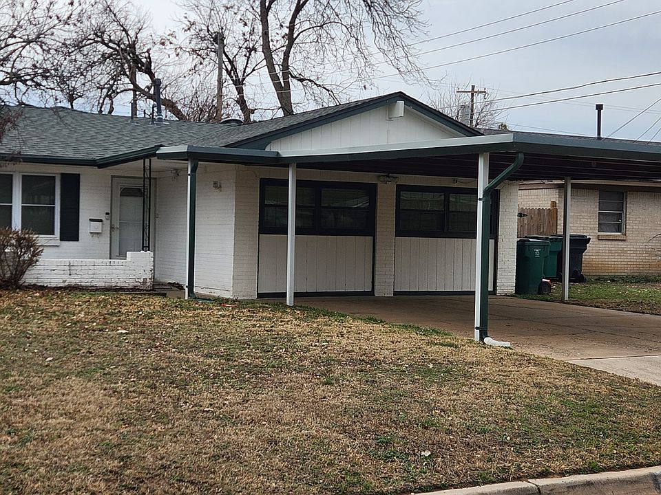 Front Yard with covered car port