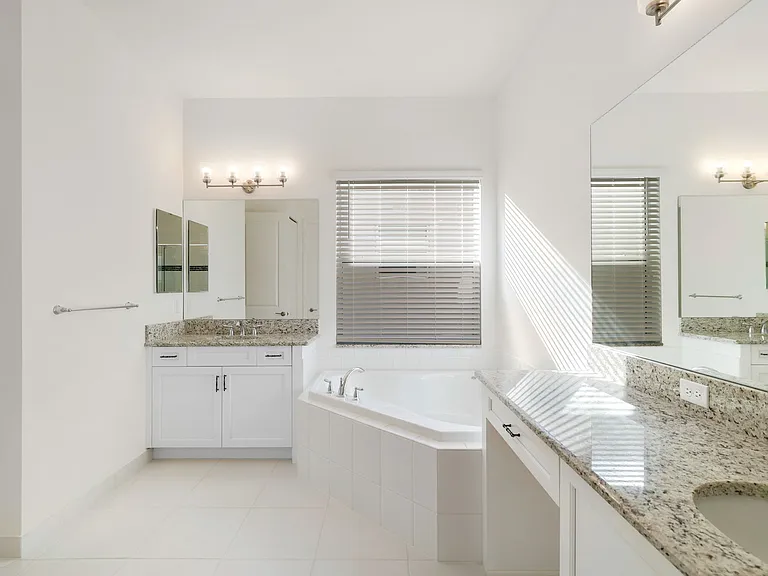 16061 Starglazer Pl — Photo 6