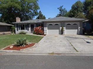 1301 Fortune Dr, Medford, OR
