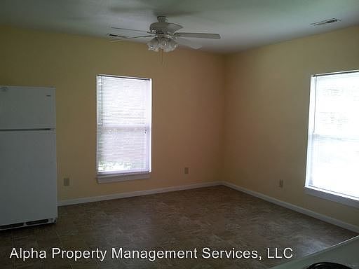 3rd image of 420 N Charles St