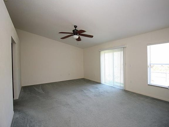 3rd image of 1390 Laurel Glen Dr