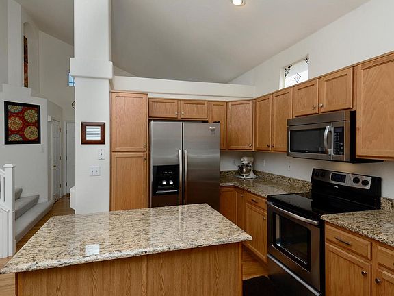 4th image of 10735 W Parkhill Ave
