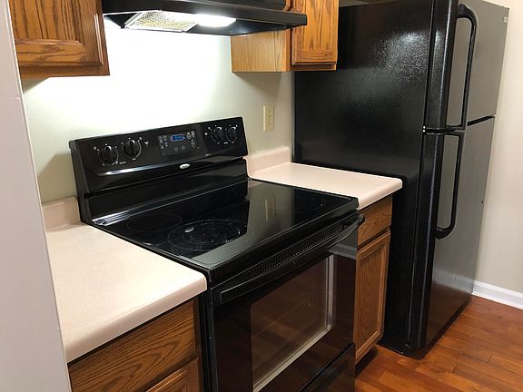4th image of 6900 Kings Crossing Way