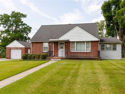 9 Briarwood Drive, Poughkeepsie, NY, 12601