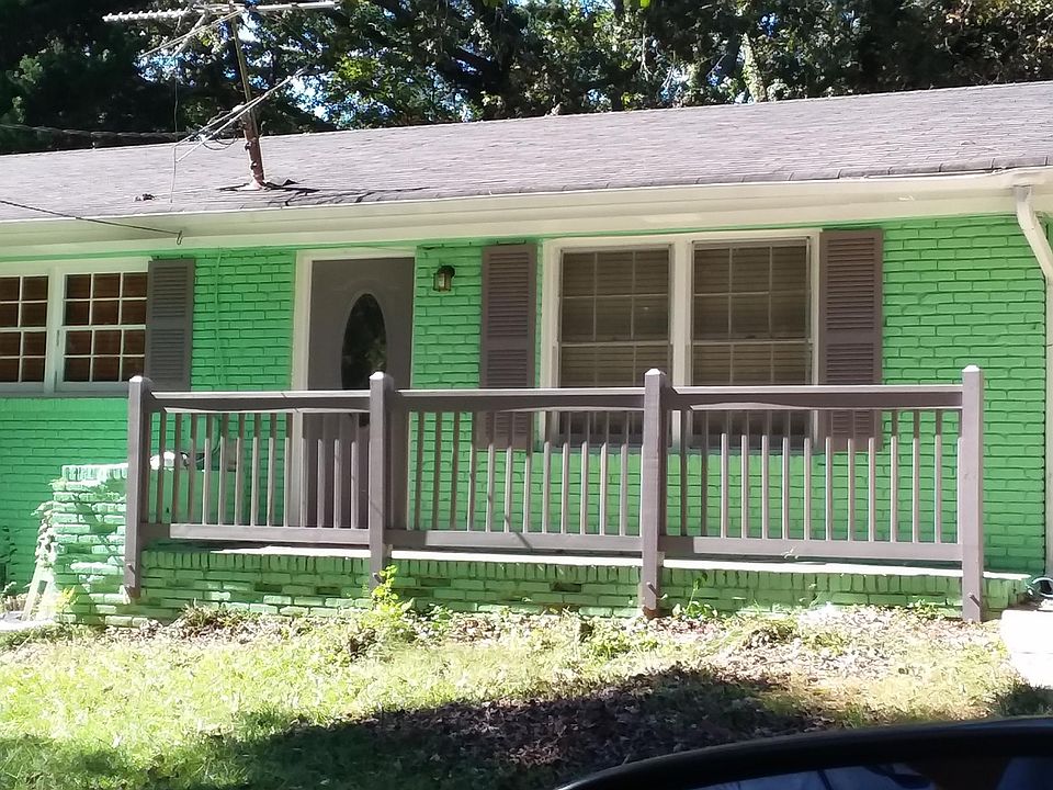 2nd image of 419 Colchester Dr