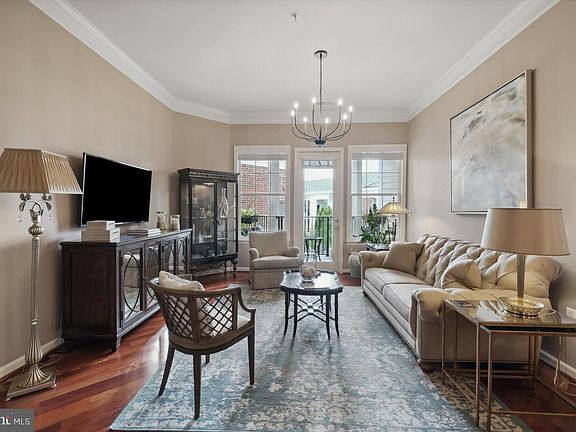 4th image of 11 Arch Pl Unit 473