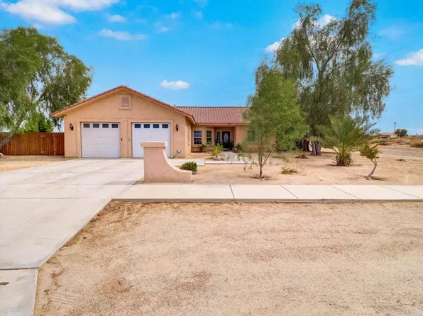 1081 Aberdeen Dr, Thermal, CA 92274