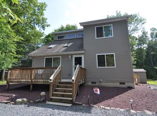 48 Lindbergh Cir, Albrightsville, PA 18210
