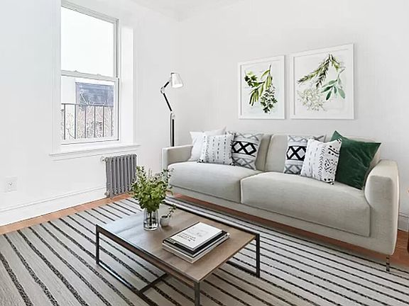 4th image of 157 Suffolk St #507