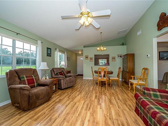 5th image of 37449 Mayberry Ct