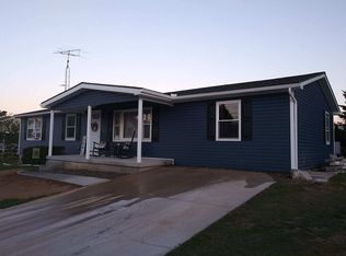 235 Lumber St, Littlestown, PA 17340