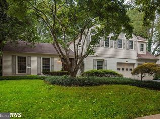 1530 Blue Meadow Rd, Rockville, MD 20854