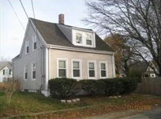 40 Curve St, Brockton, MA 02302