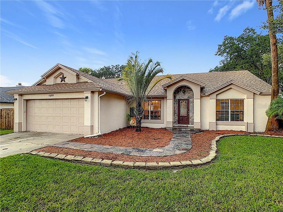 1st image of 1093 Providence Ln