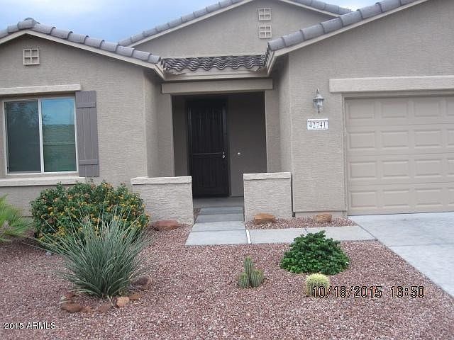 42741 W Kingfisher