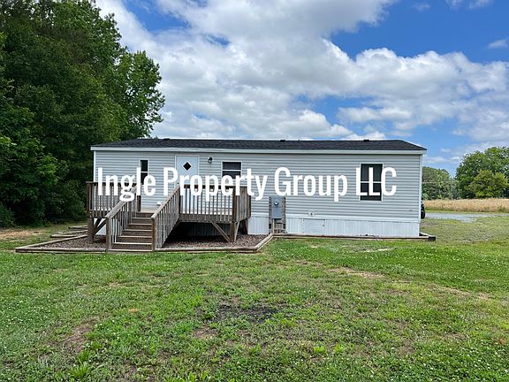 4th image of 220 Sandy Rd