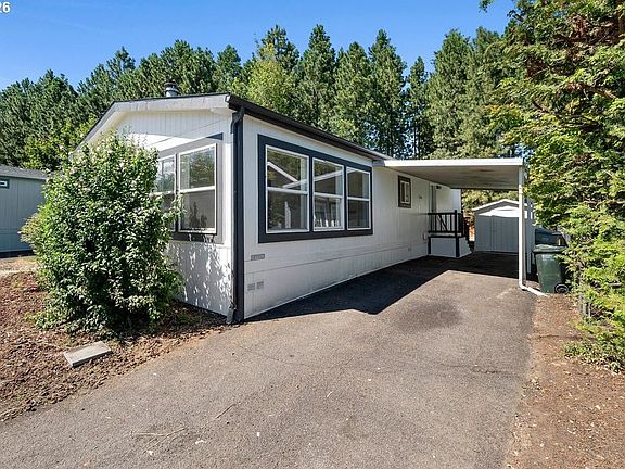 4th image of 10400 SE Cook Ct Unit 34