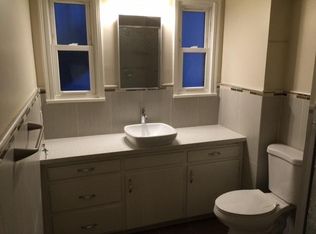 10939 Moorpark St, North Hollywood, CA 91602