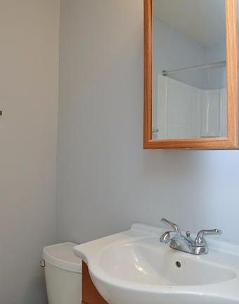 4th image of 319 N Cannon Ave