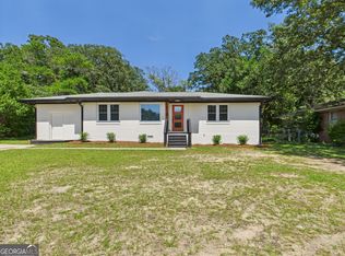 1910 Fairway Dr, Macon, GA 31217