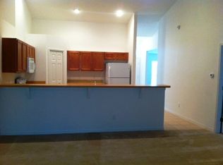 25 NE 7th Ter, Cape Coral, FL 33909