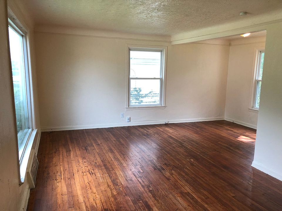 1st image of 4310 E 175th St
