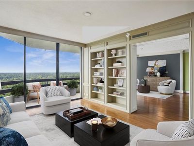2660 Peachtree Rd NW APT 28C, Atlanta, GA, 30305