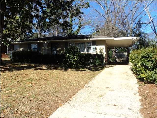 1st image of 406 Forest Hills Dr