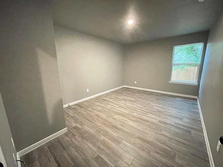208 W Beeline Ln — Photo 12