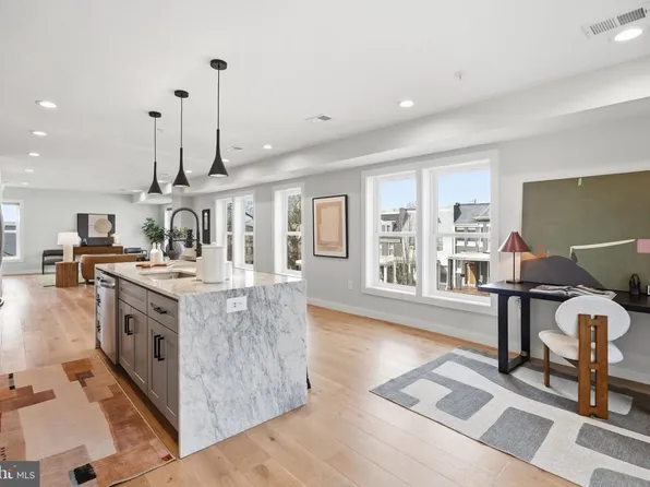3922 3rd St NW #2, Washington, DC 20011