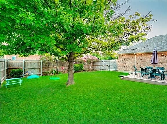 5th image of 1313 Ashbrook Dr