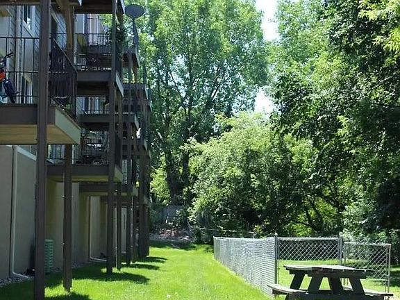 2nd image of 1970 Burns Ave