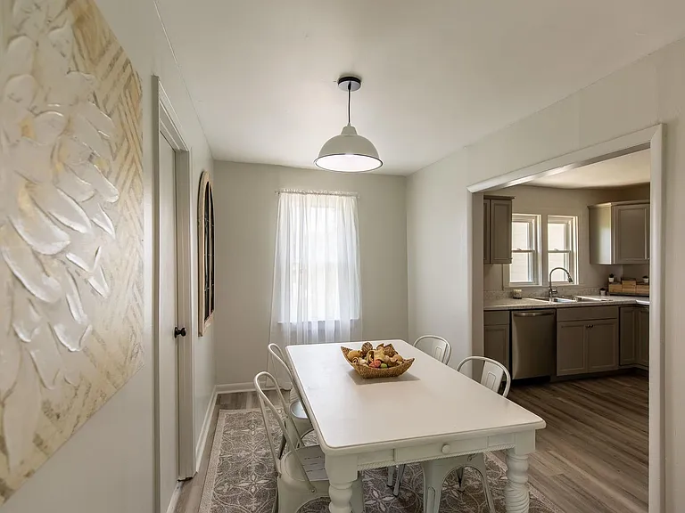 432 Cypress St — Photo 11