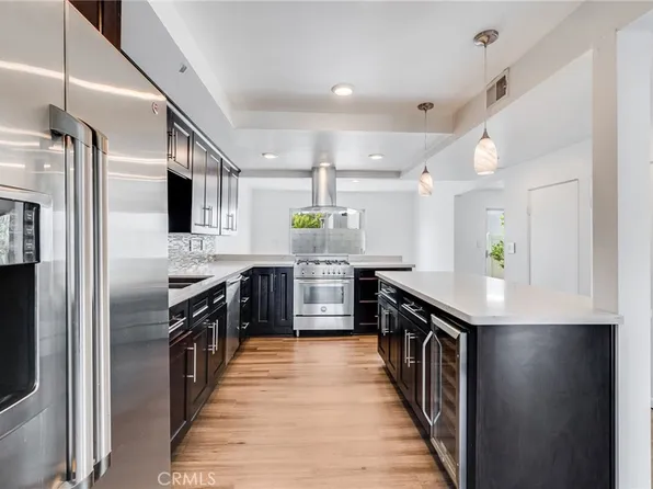 2423 Miseno Way, Costa Mesa, CA 92627