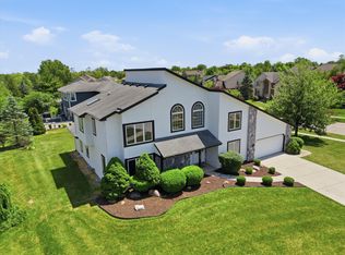 1657 Wakerobin Ct, Ann Arbor, MI 48103
