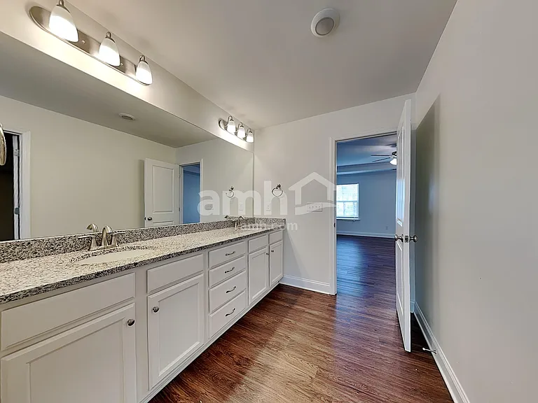 2030 Brook Enclave Trl — Photo 17
