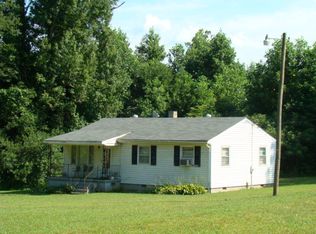155 Pineview Rd, Brodnax, VA 23920