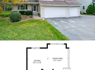 36 Countryside Ln, Rockford, IL