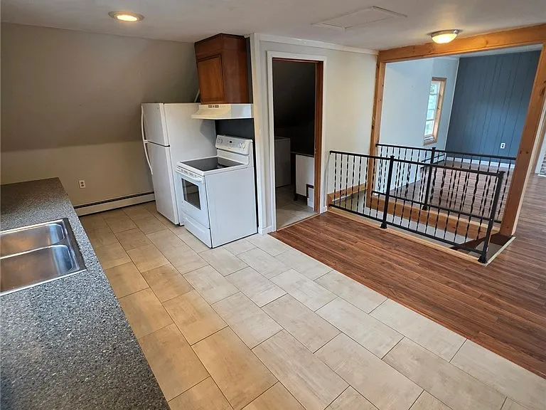 157 N Meadow St #2 — Photo 3