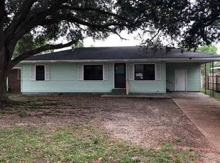 105 Saint Philip St, Donaldsonville, LA 70346