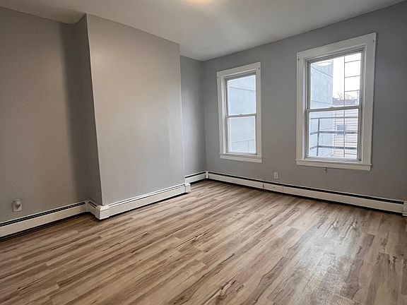3rd image of 542 W Side Ave #3A