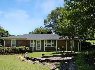 606 Trotter Rd, Pickens, SC 29671